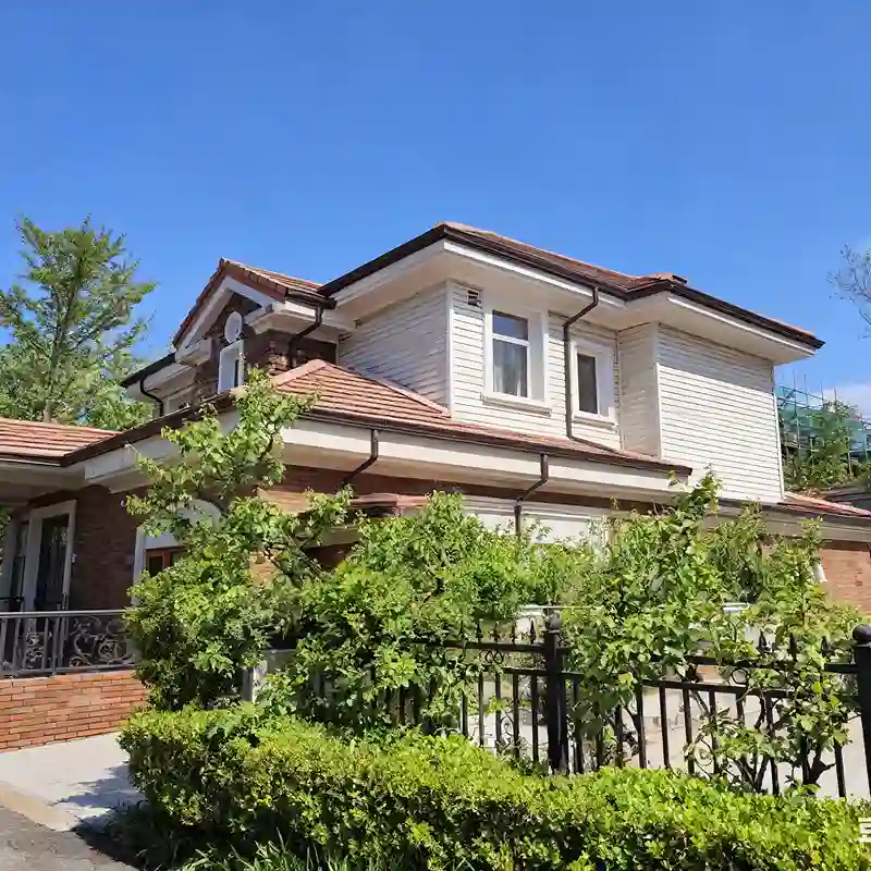 English Tudor Style Light Steel Villa