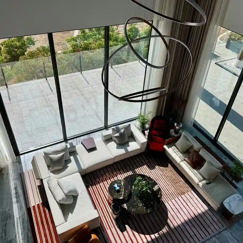 Modern Minimalist Luxury Light Steel Villa