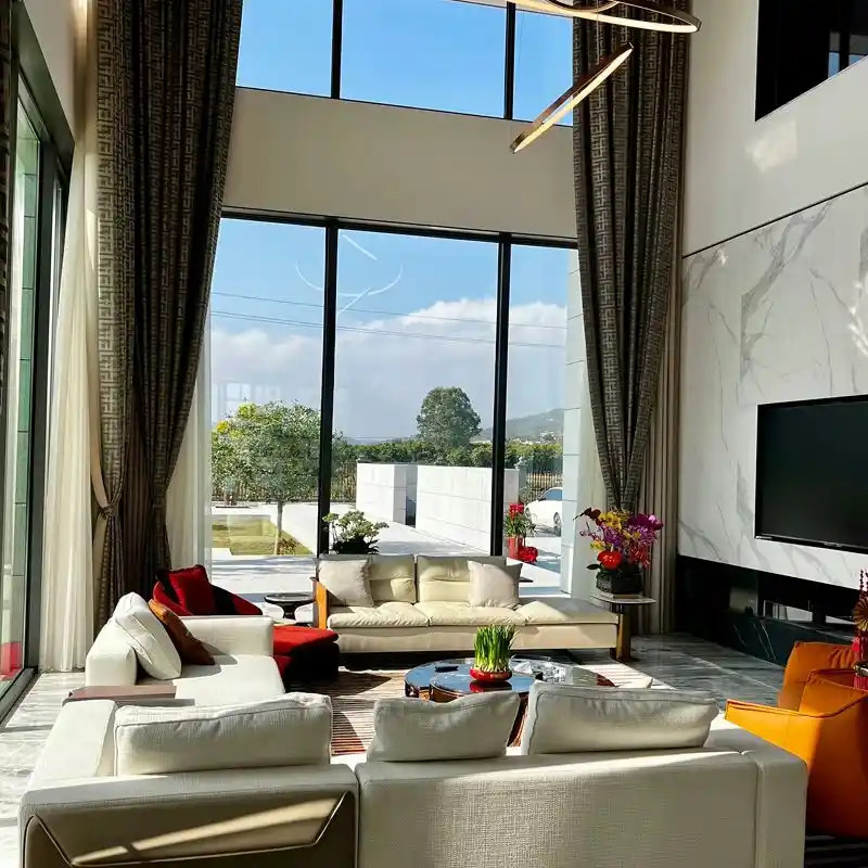 Modern Minimalist Luxury Light Steel Villa