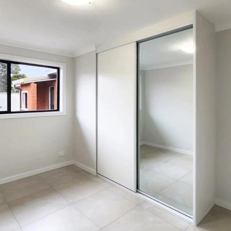 Edificio auxiliar compacto de acero ligero de una sola planta