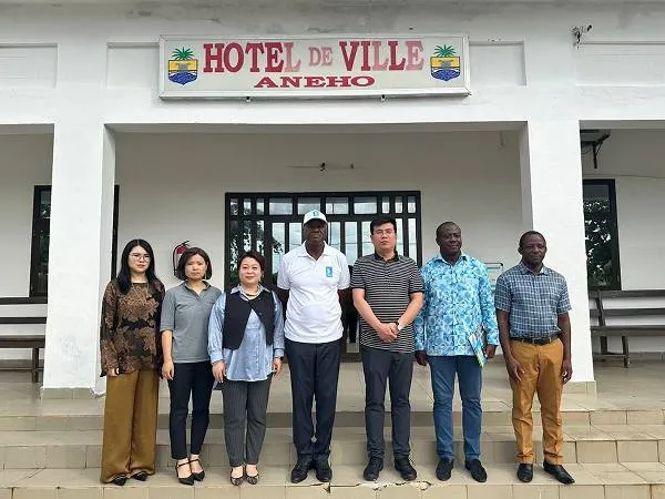 Cooperation with Overseas Clients